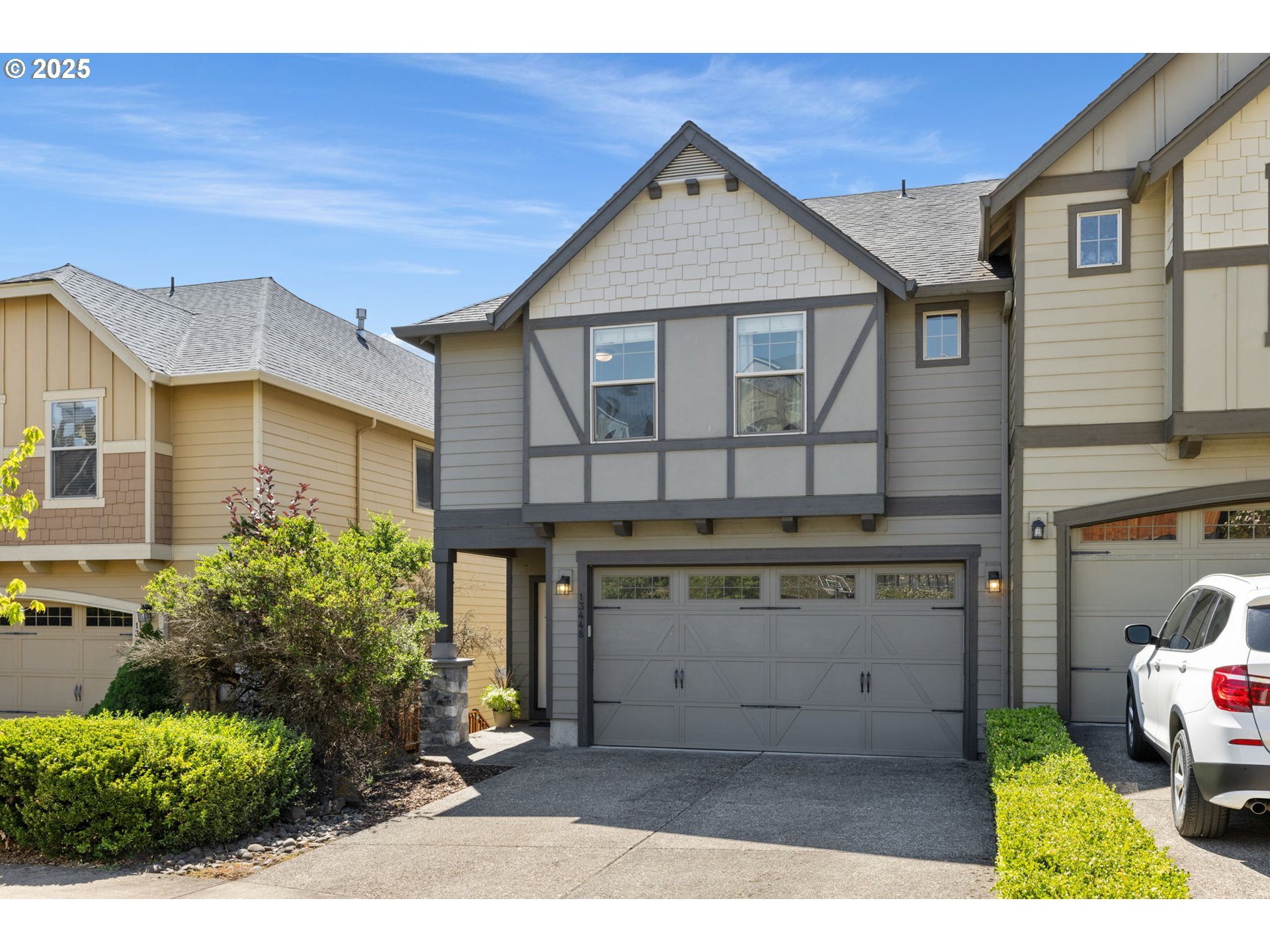 Property Photo: 13448 SE Autumnwood Ln OR 97086