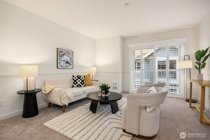 Property Photo: 300 High School Road NE 419 WA 98110
