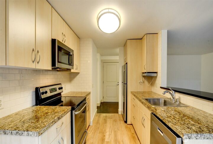 Property Photo: 23015 Edmonds Way A103 WA 98020