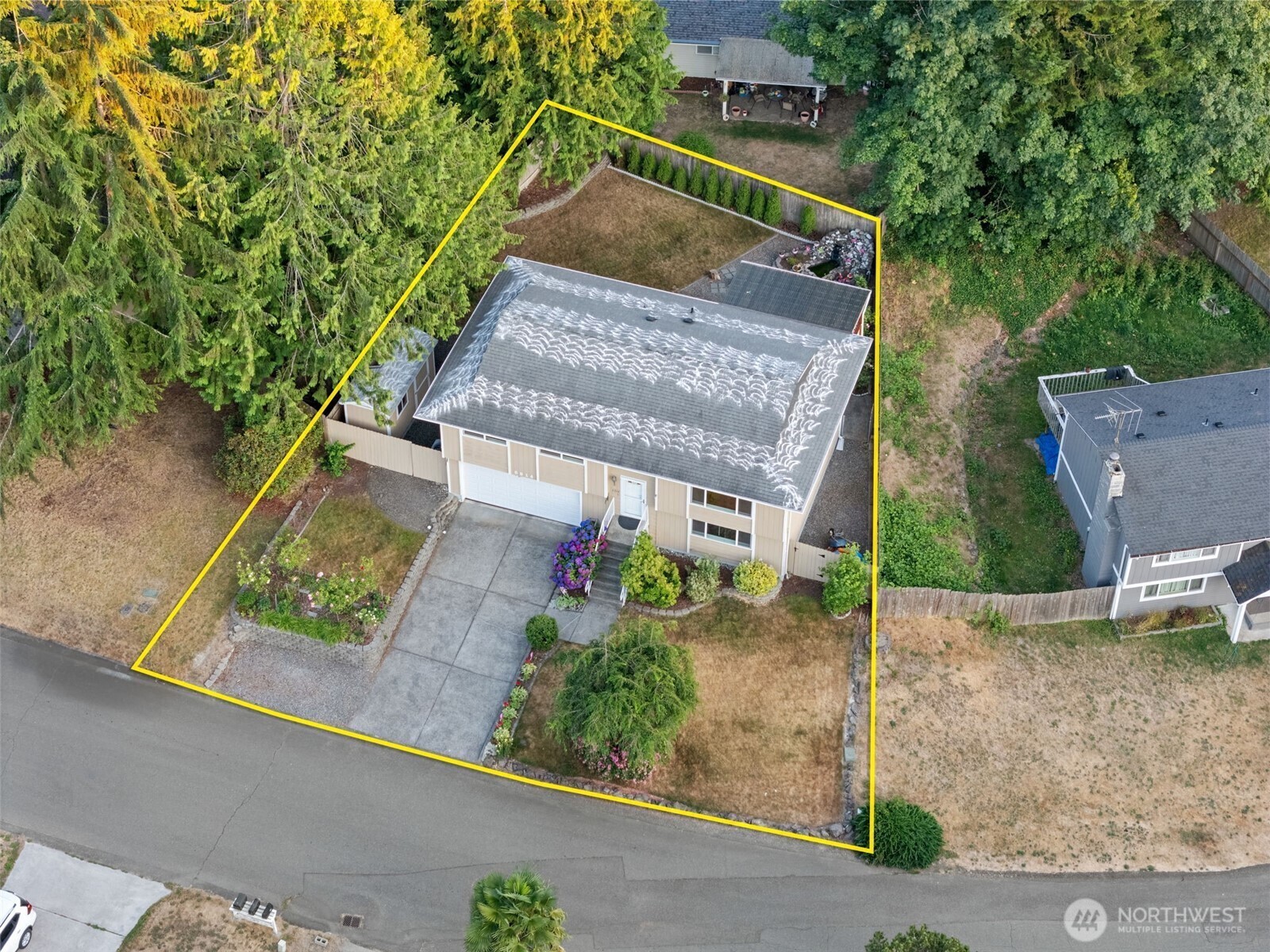 Property Photo:  6814  Helena Drive  NE  WA 98311 