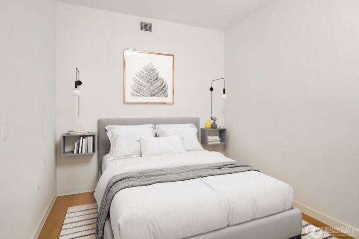 Property Photo: 1808 Minor Avenue 1403 WA 98101