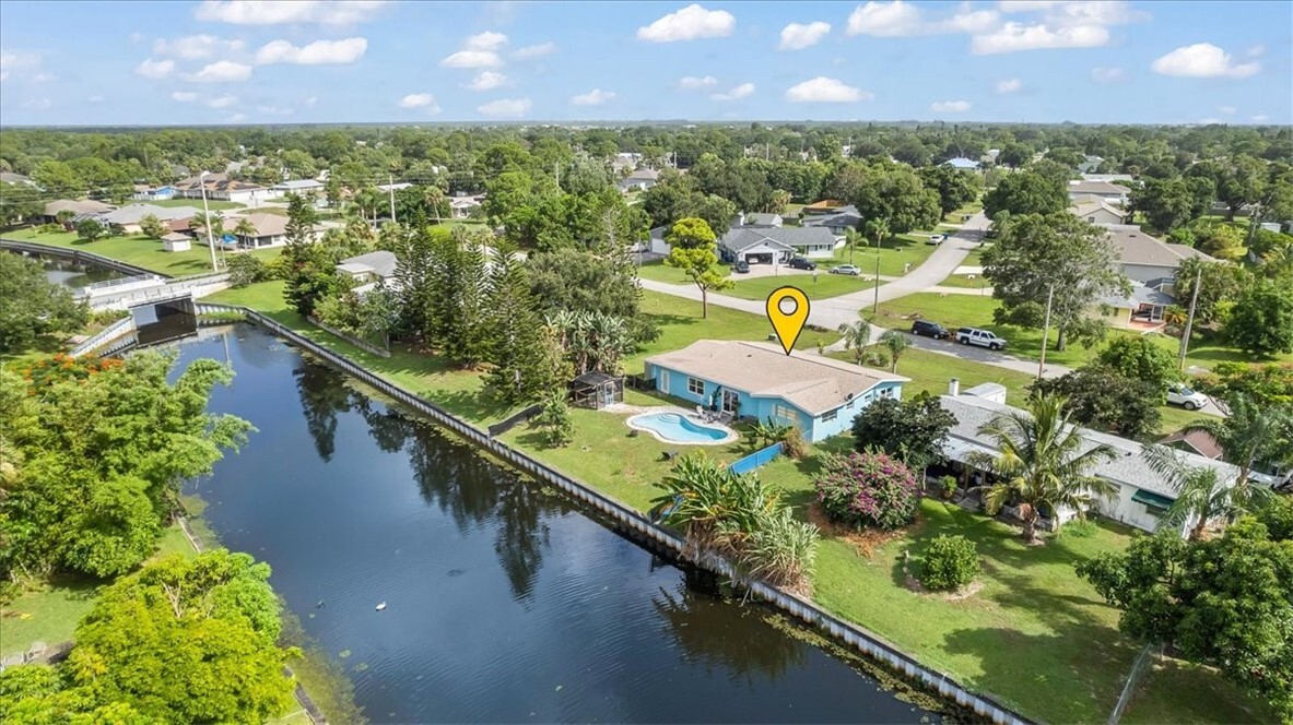 Property Photo:  573 Wimbrow Drive  FL 32958 