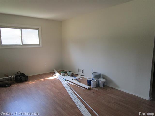 Property Photo: 30430 John Hauk Street MI 48135
