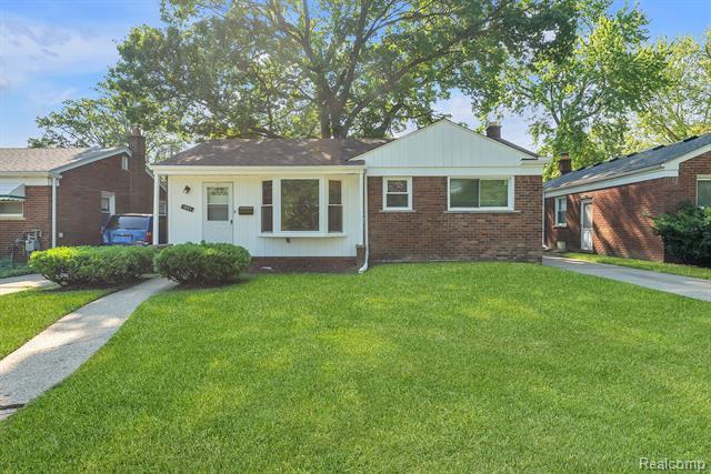 1885 Pelham Street  Dearborn MI 48124 photo