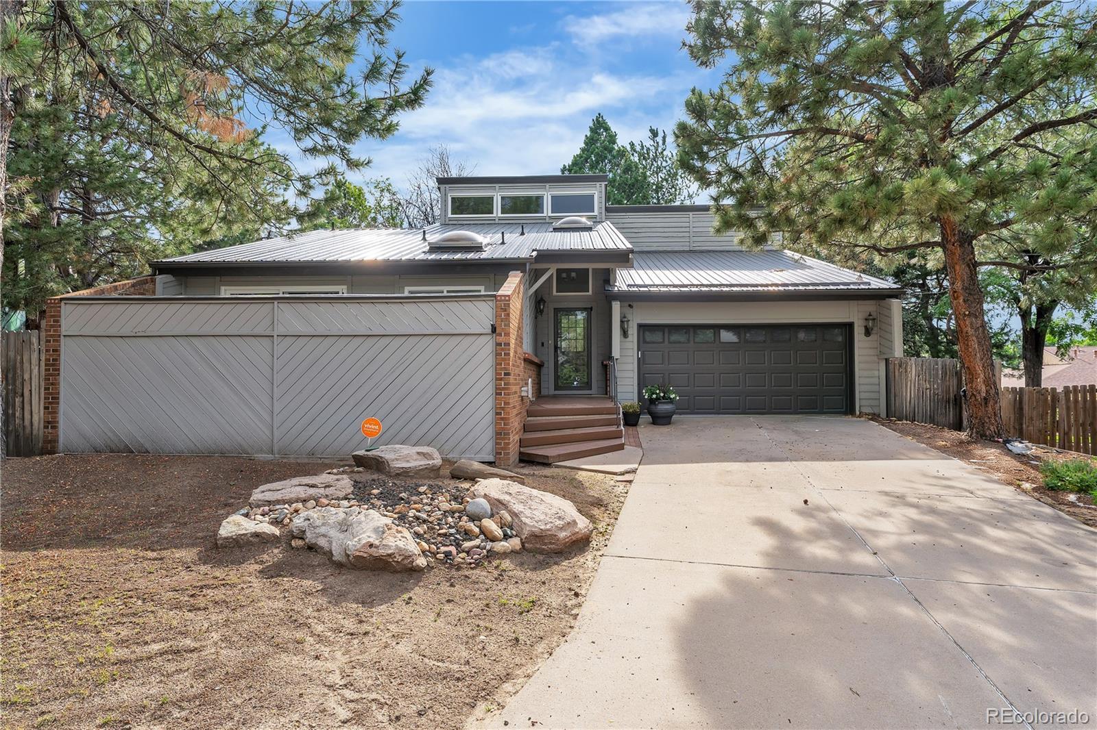 Property Photo: 4421 S Abilene Circle CO 80015