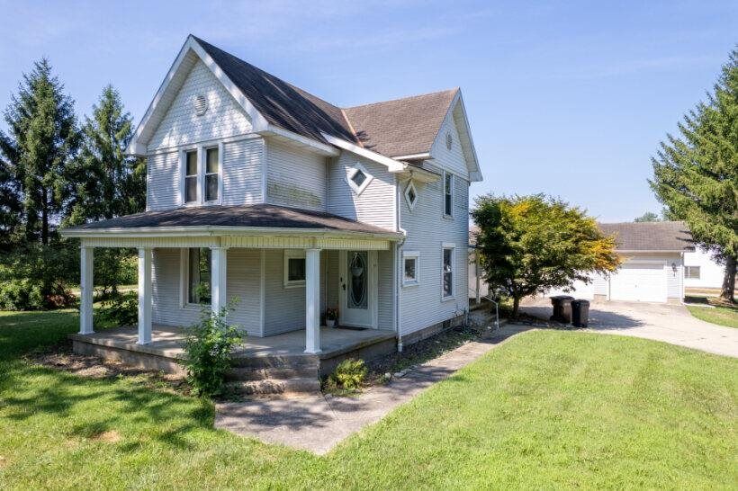 Property Photo:  1638 S Centerville Road  IN 47330 