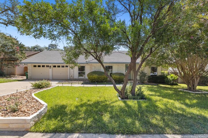 Property Photo: 19706 Encino Knoll TX 78259