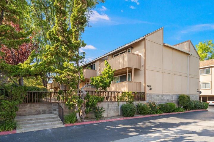 Property Photo:  2466 West Bayshore Road 5  CA 94303 