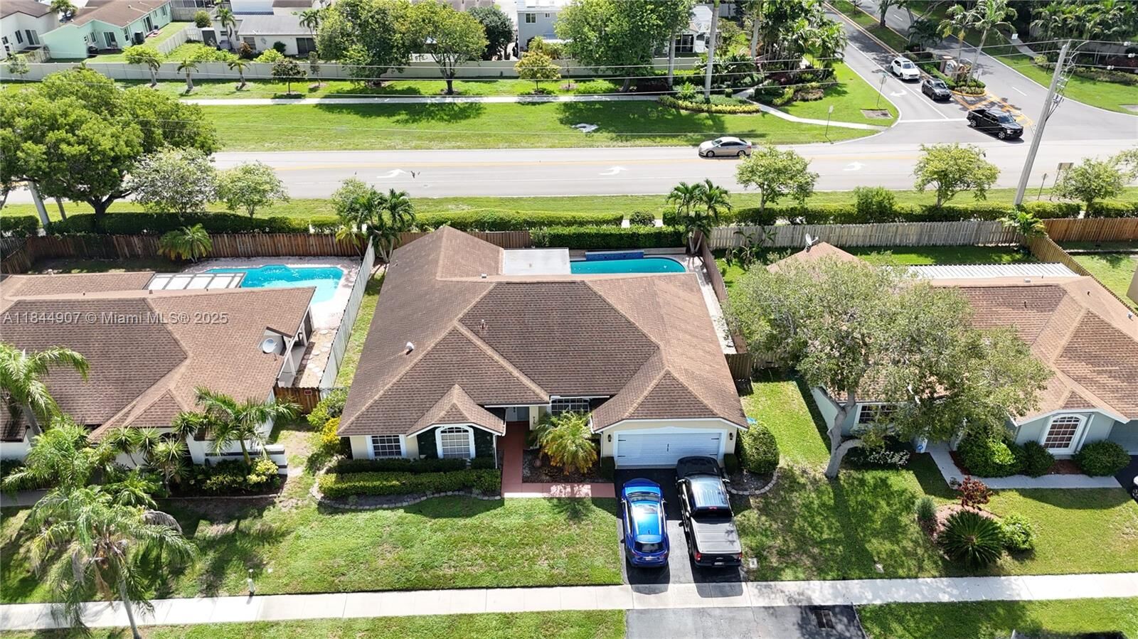 Property Photo:  938 SW 149th Ter  FL 33326 