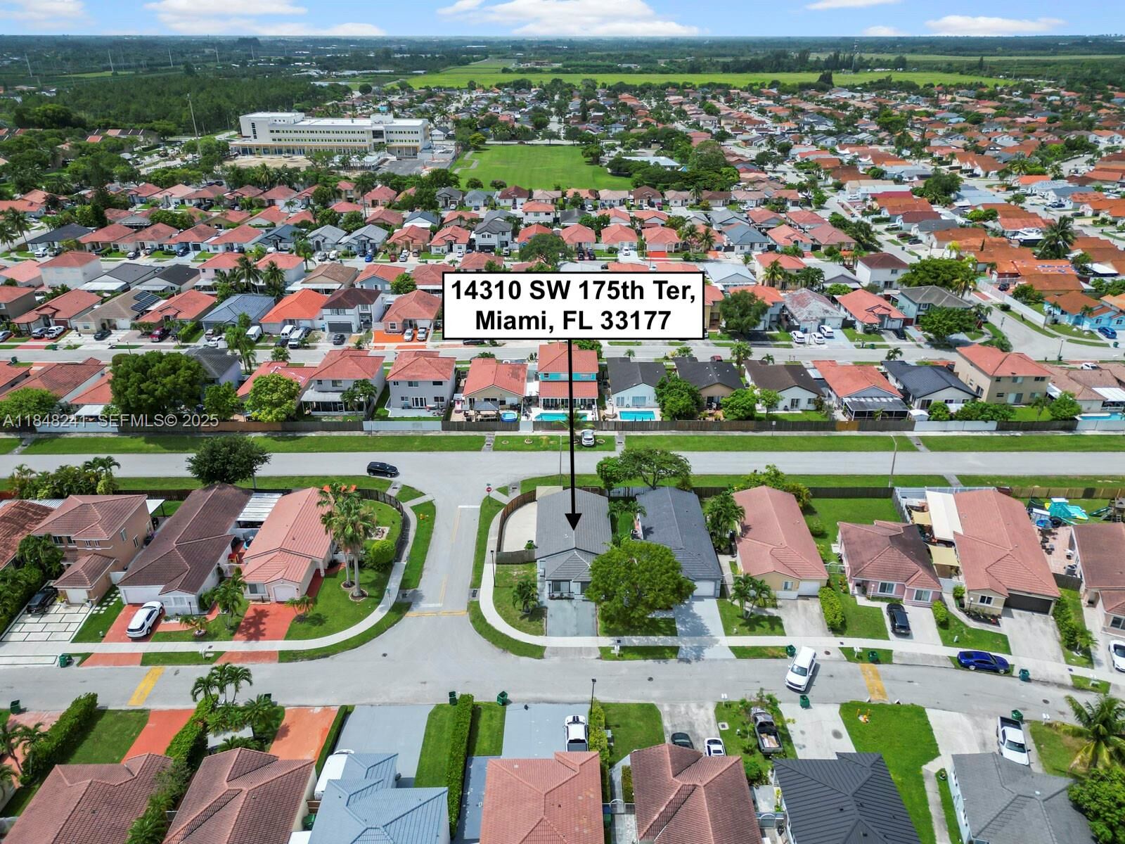 Property Photo: 14310 SW 175th Ter FL 33177