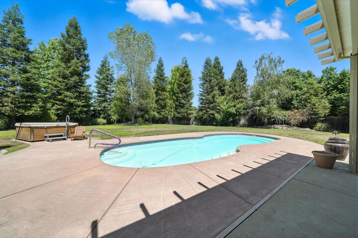 Property Photo: 7777 Pit Road CA 96001
