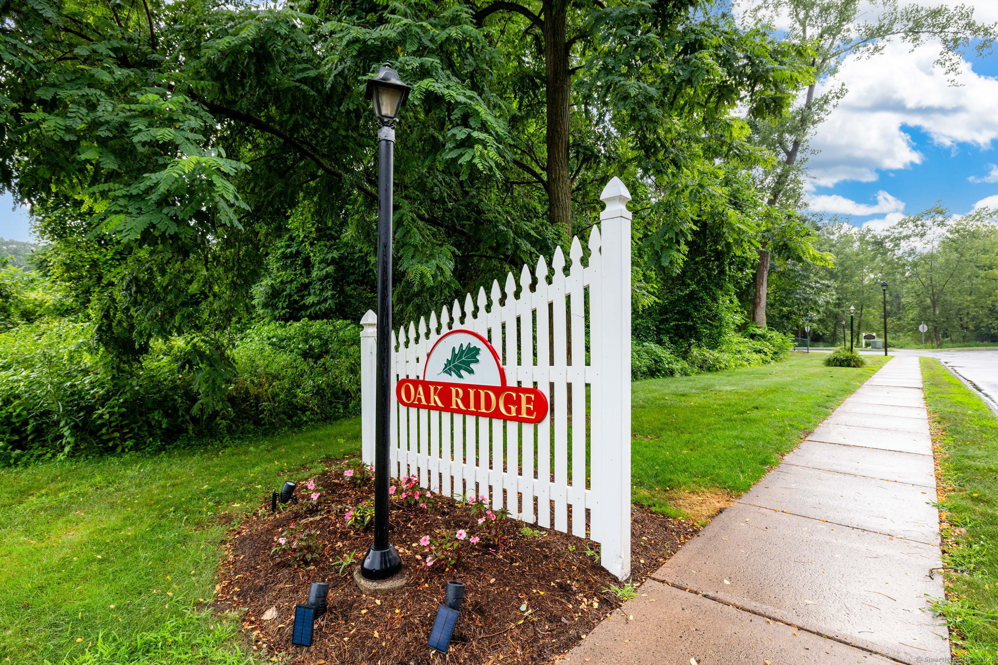 Property Photo:  94 Oak Ridge Drive 94  CT 06096 
