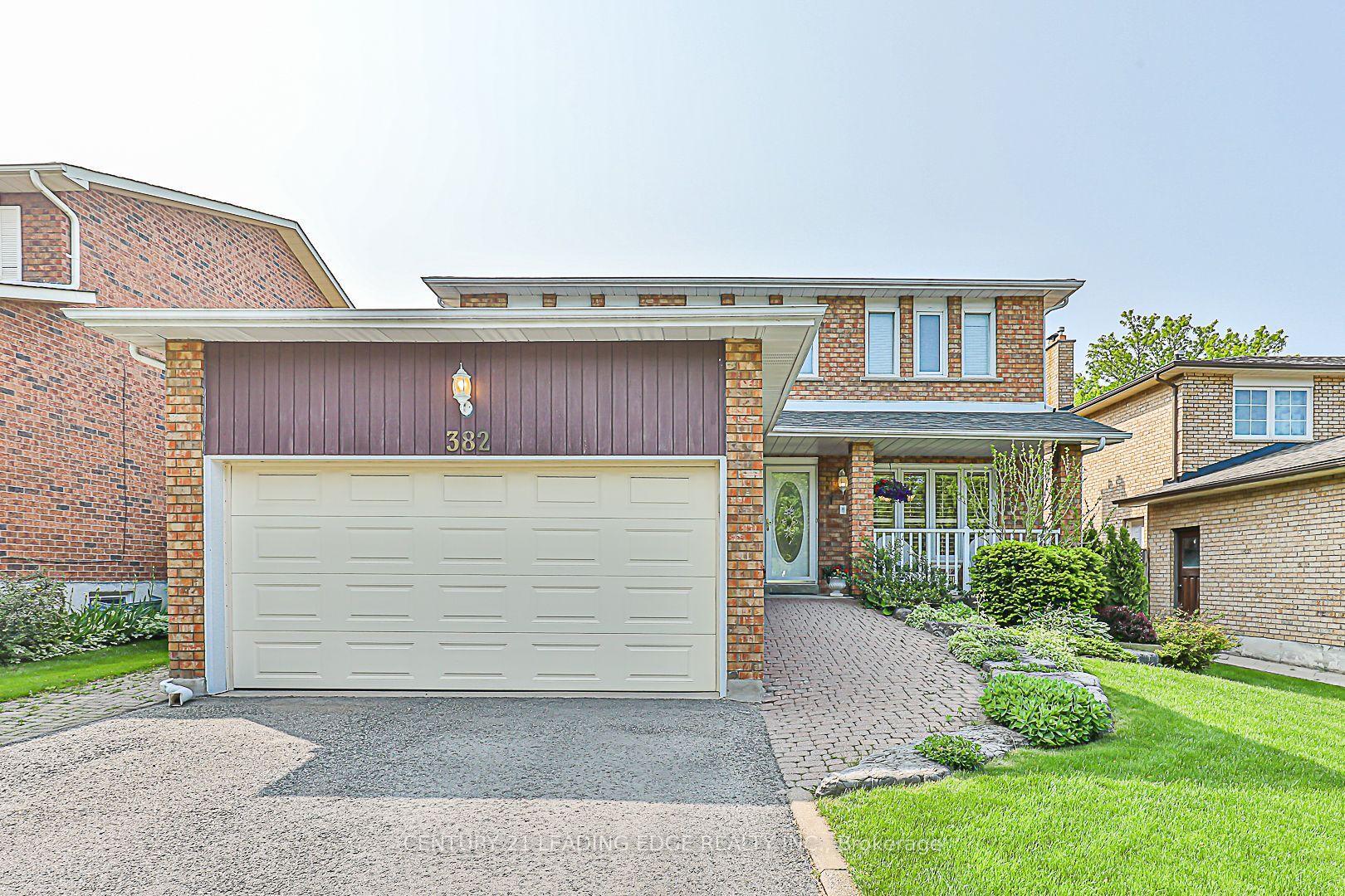 Photo de la propriété: 382 Raymerville Drive ON L3P 6M1