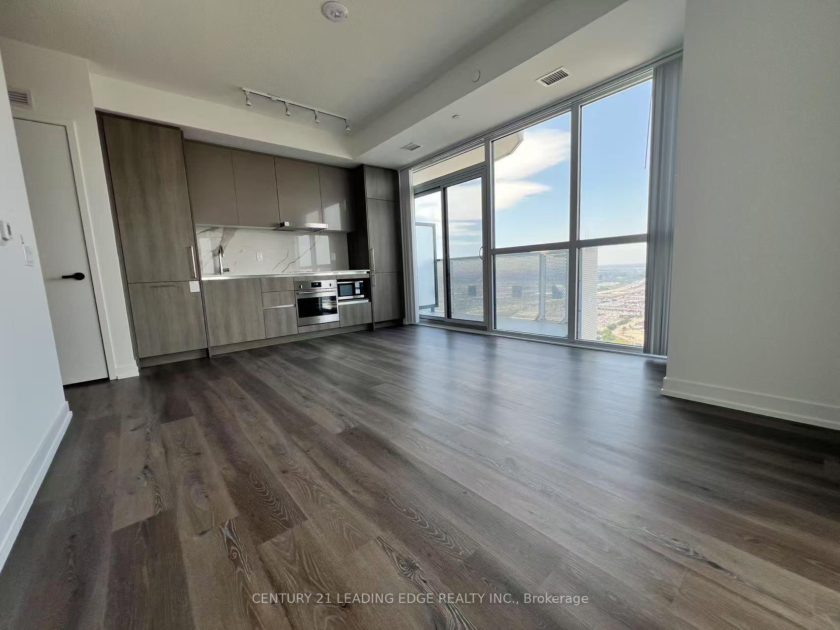 Property Photo:  225 Commerce Street 5609  ON L4K 0R1 
