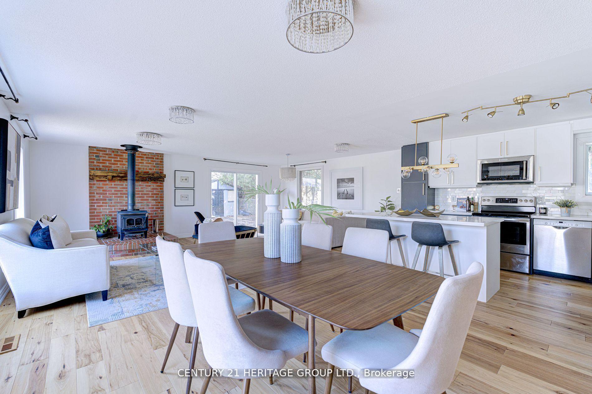 Photo de la propriété:  111 Lorne Scots Drive  ON L9T 2Z5 