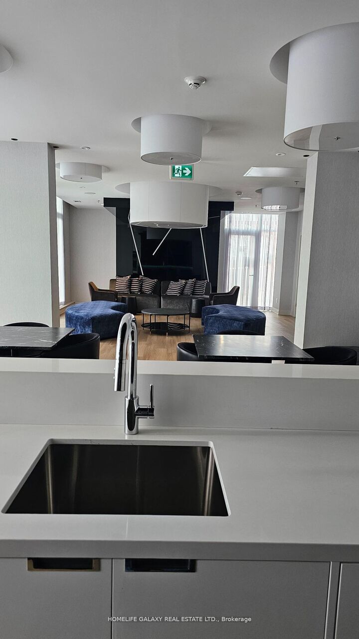 Property Photo:  90 Glen Everest Road S 903  ON M1N 0C3 
