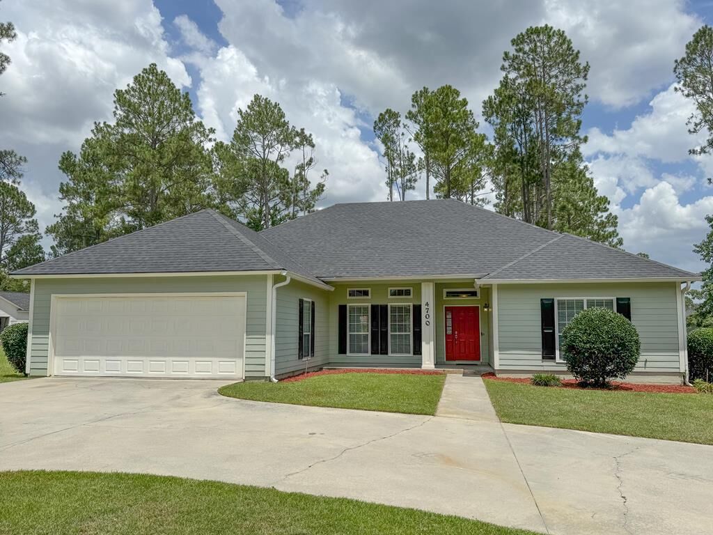 Property Photo:  4700 Queensbury Way  GA 31605 