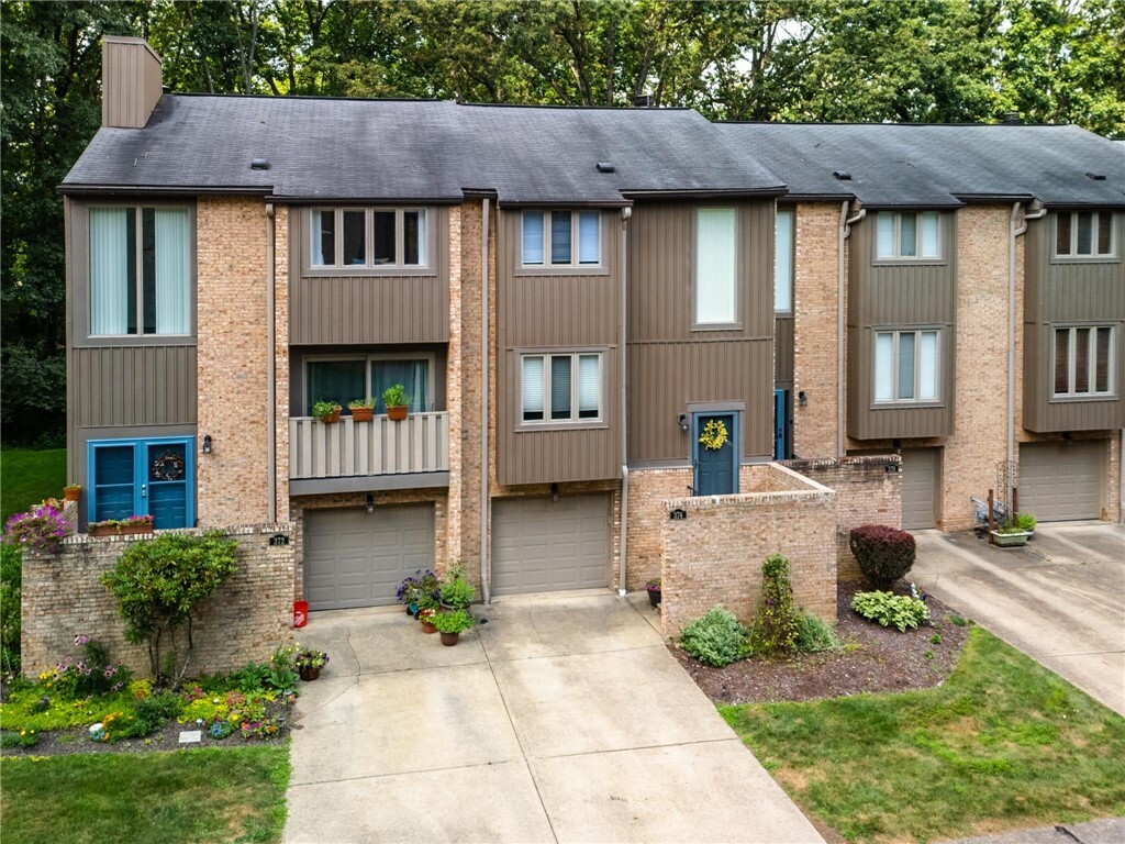 Property Photo: 374 Central Drive PA 16066