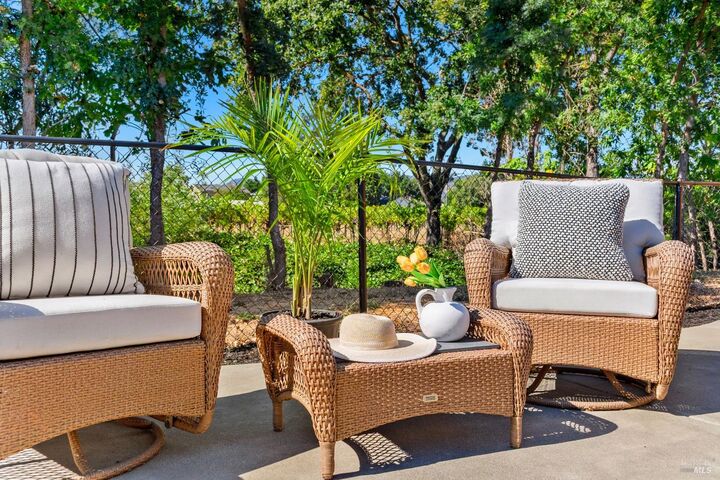 Property Photo: 1640 Bryce Court CA 94558