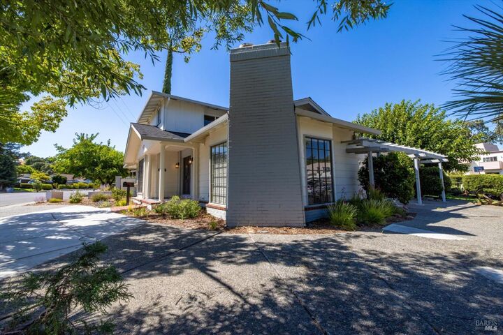 Property Photo:  569 Alamo Drive  CA 95688 