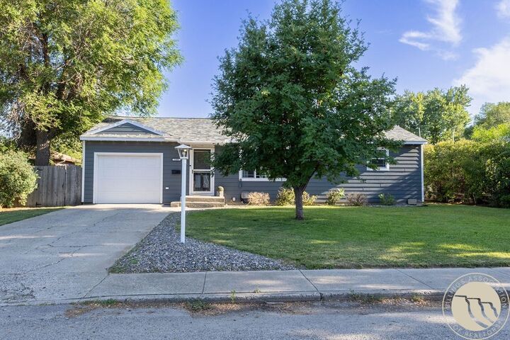 Property Photo: 2408 Wyoming Avenue MT 59102