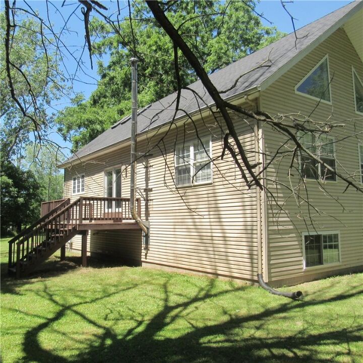 Property Photo:  2143 E Kent Road  NY 14477 