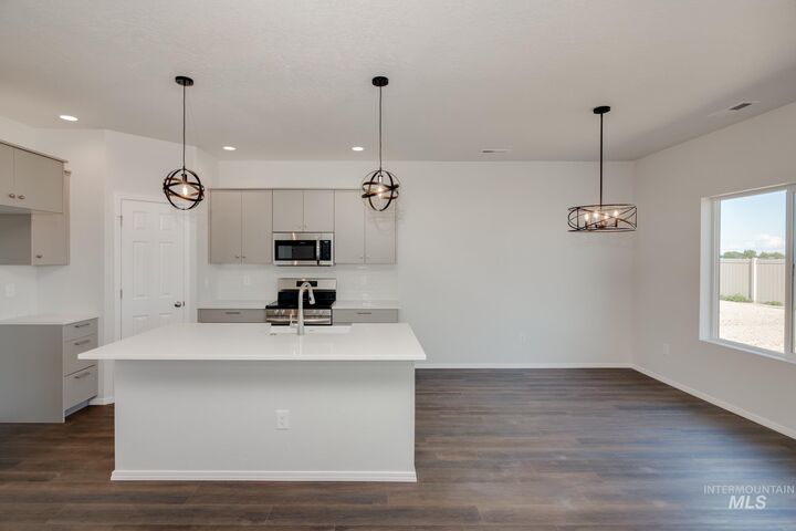 Property Photo: 3440 W Morere Dr ID 83642