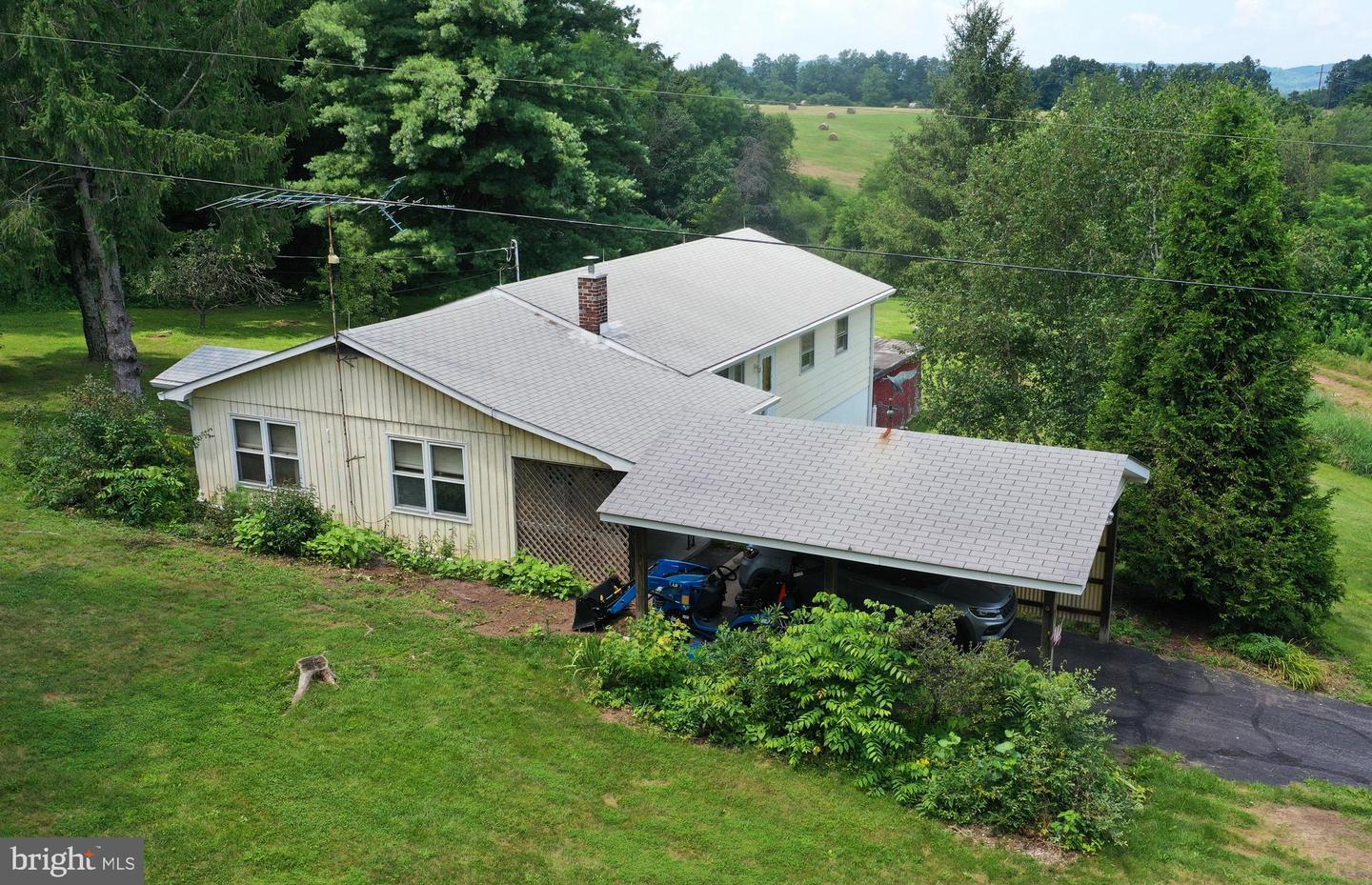 Property Photo: 500 Dunmore Ridge Road WV 26704