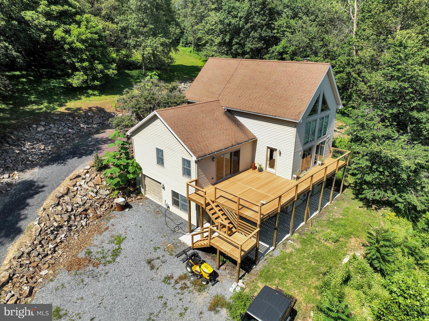 2425 Blue Mountain Parkway  Harrisburg PA 17112 photo