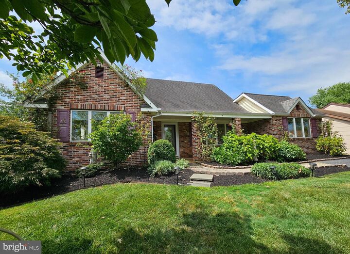 75 Earnshaw Lane  Willingboro NJ 08046 photo