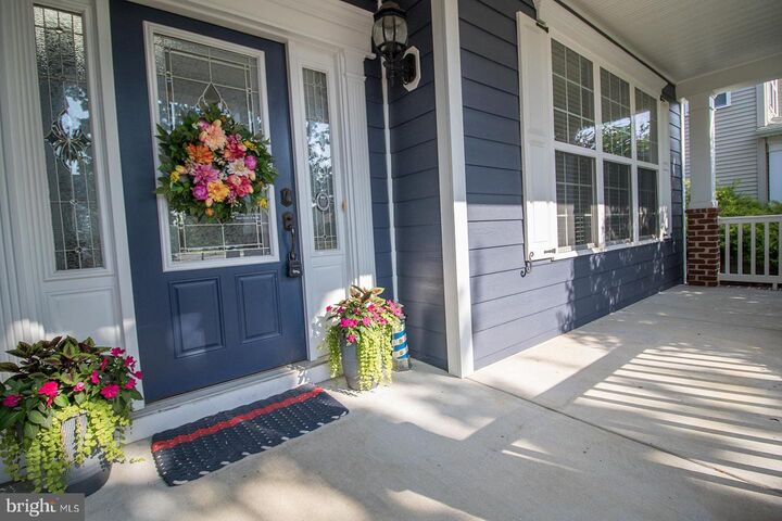 Property Photo:  41402 Silver Charm Court  MD 20650 