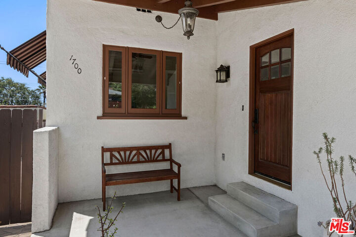 Property Photo:  1700 Morada Pl  CA 91001 