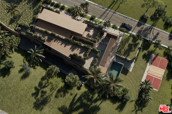 Property Photo:  1119 Schuyler Rd  CA 90210 