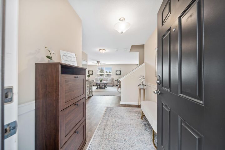 Property Photo:  165 Schellinger Street  OH 43015 