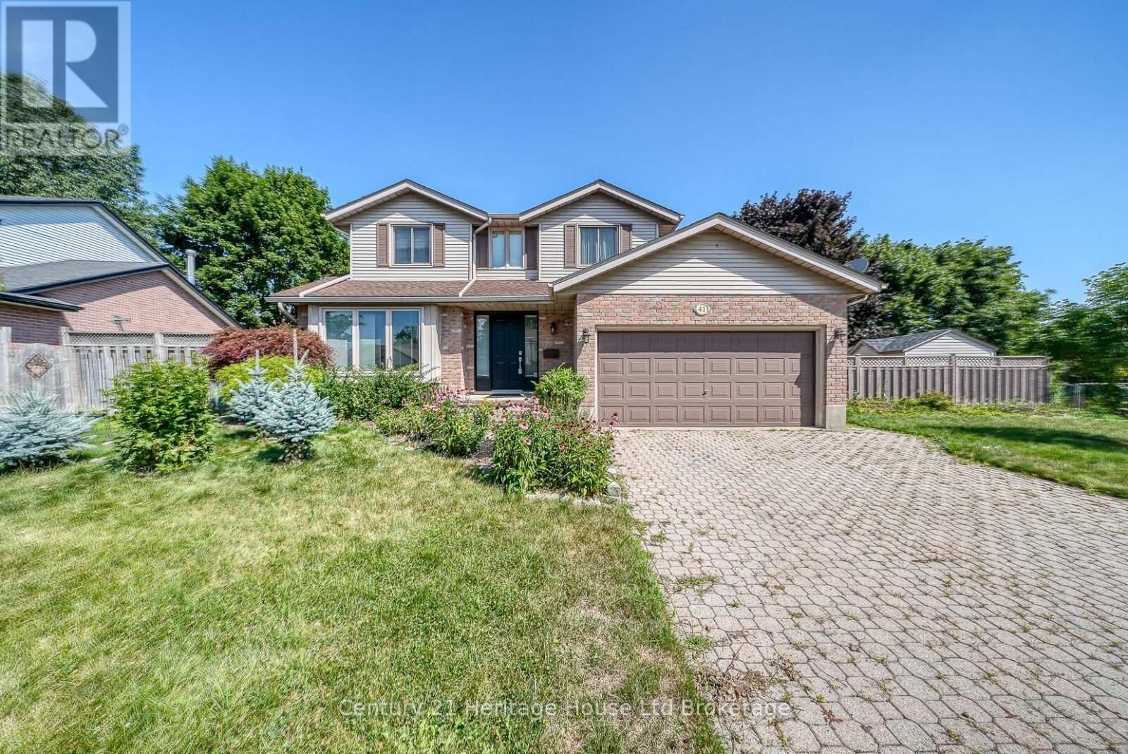 Property Photo: 41 Naskapi Street ON N4T 1G5
