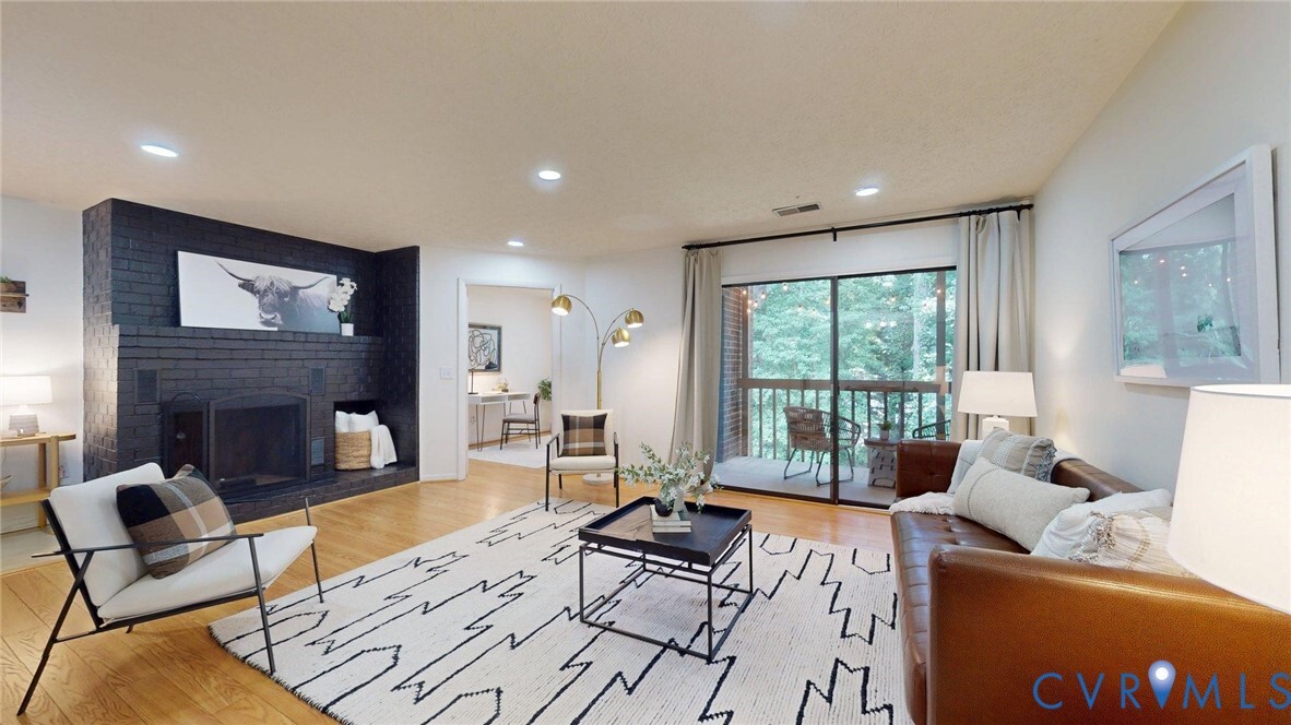 Property Photo: 2106 Turtle Run Drive 7 VA 23233