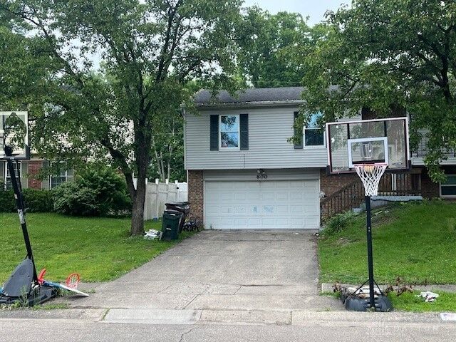 Property Photo:  800 Dover Avenue  OH 45044 