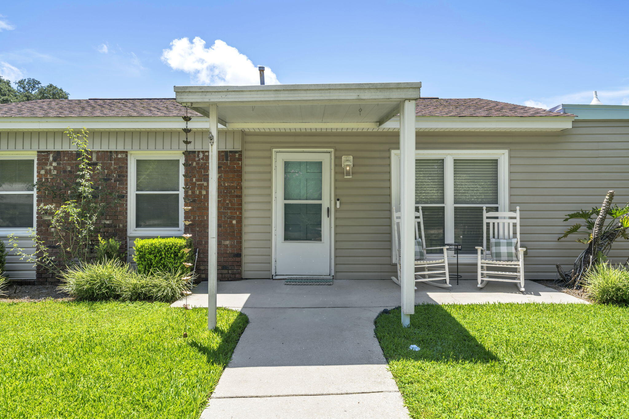 Property Photo: 57 7th Street FL 32579