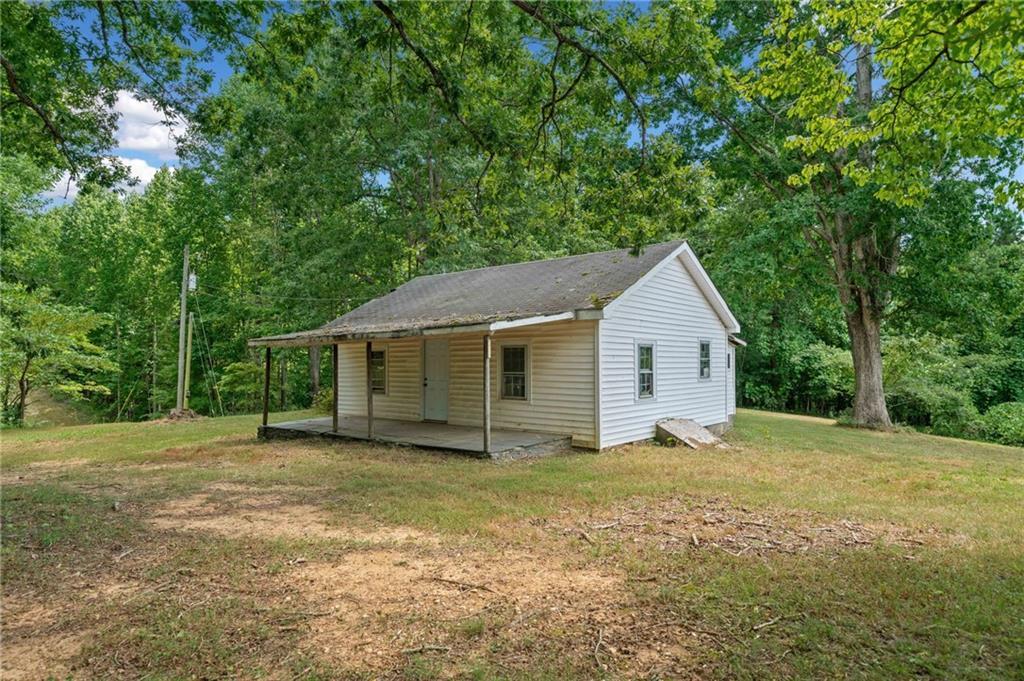 Property Photo: 200 Blue Haze Drive GA 30143