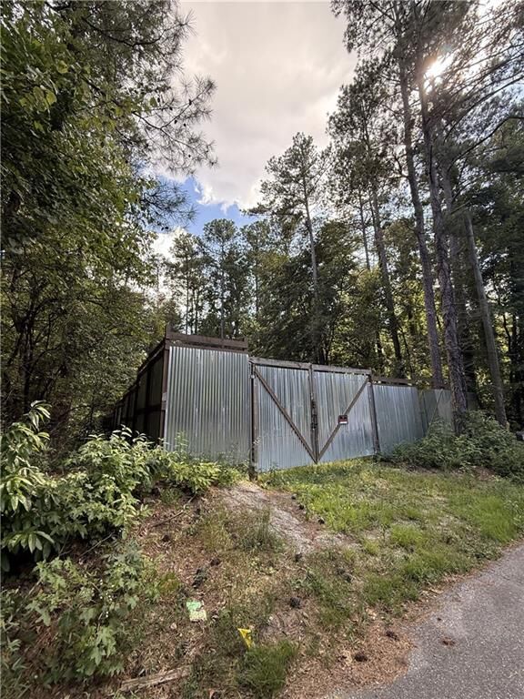 Property Photo: 164 Oak Beach Drive SE GA 30101