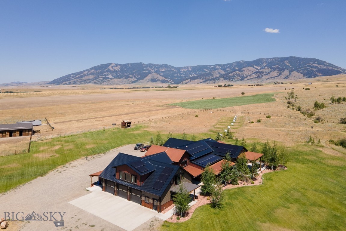 Property Photo: 13920 Theisen Road MT 59714