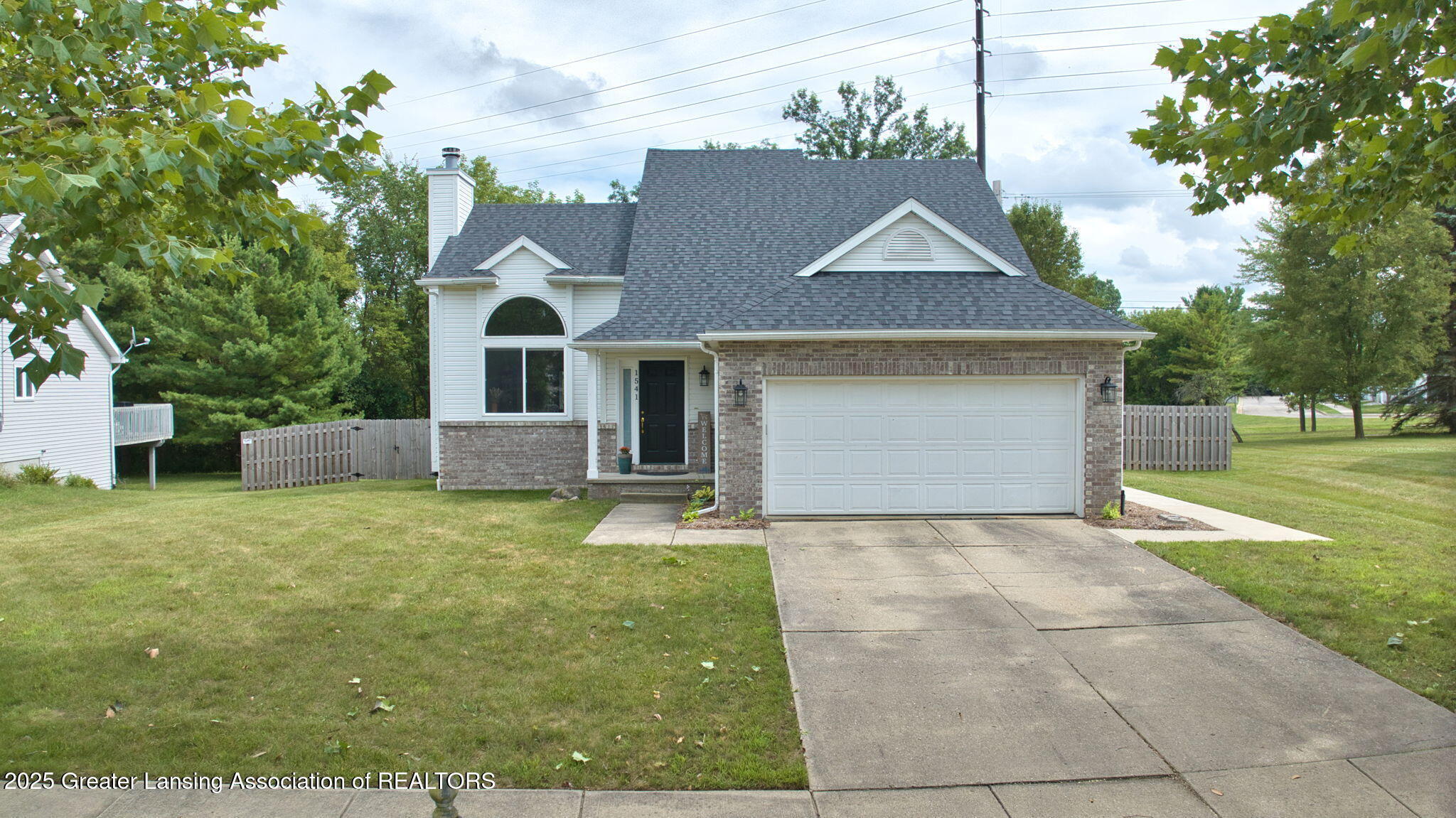 Property Photo: 1541 Downing Street MI 48840
