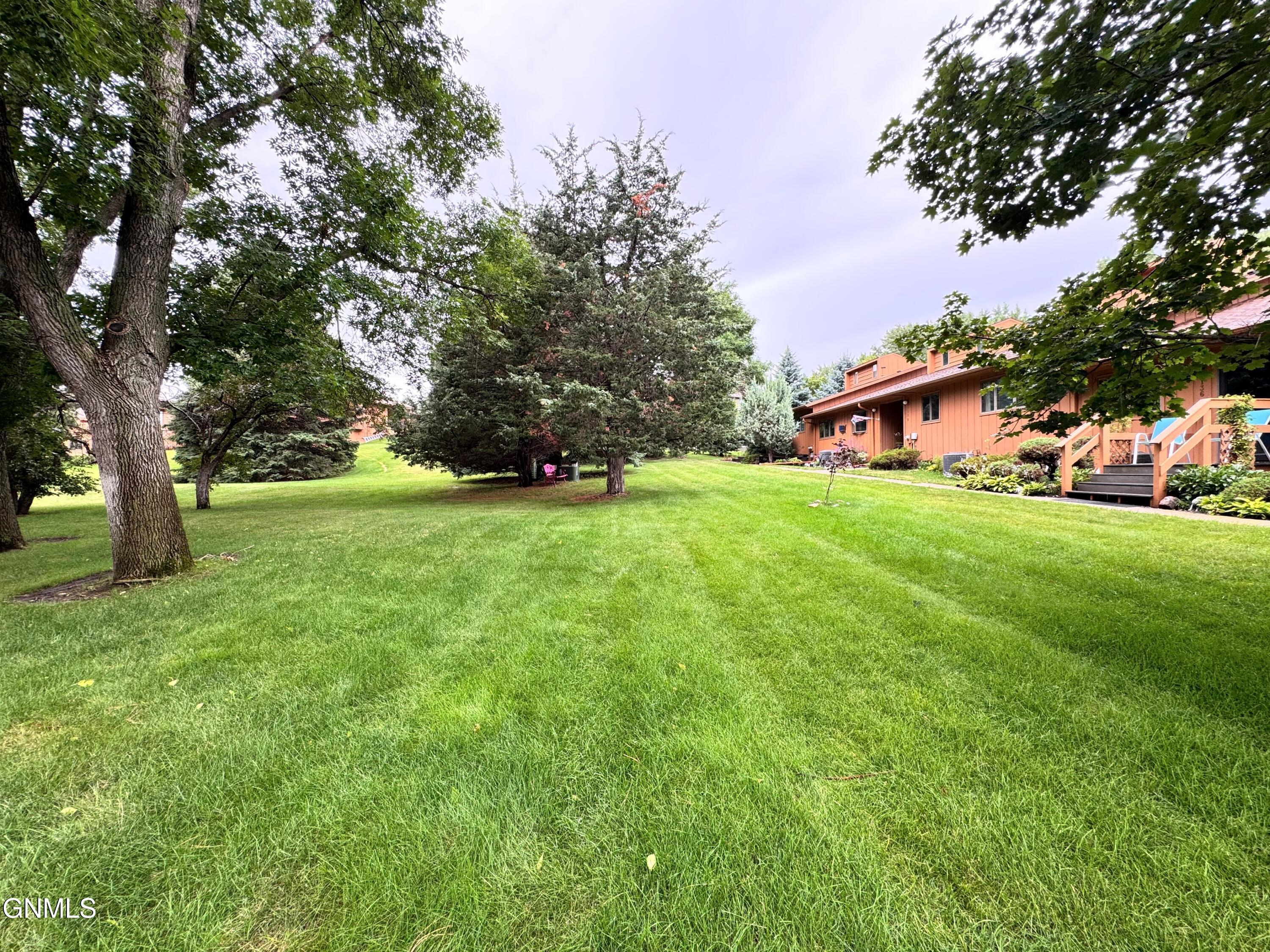Property Photo: 3138 Manitoba Lane ND 58503