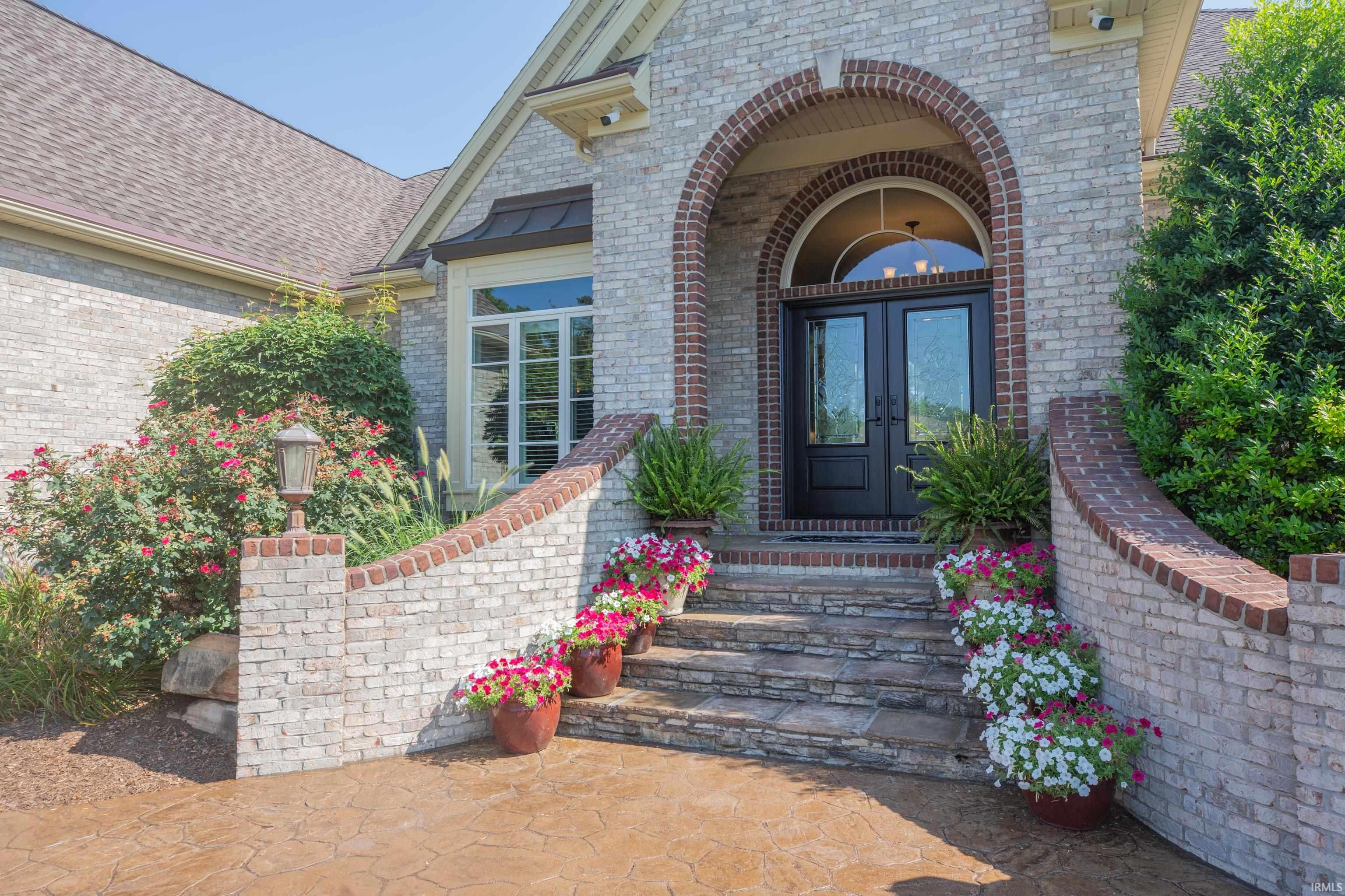 Property Photo: 1392 Woodfield Drive IN 47630