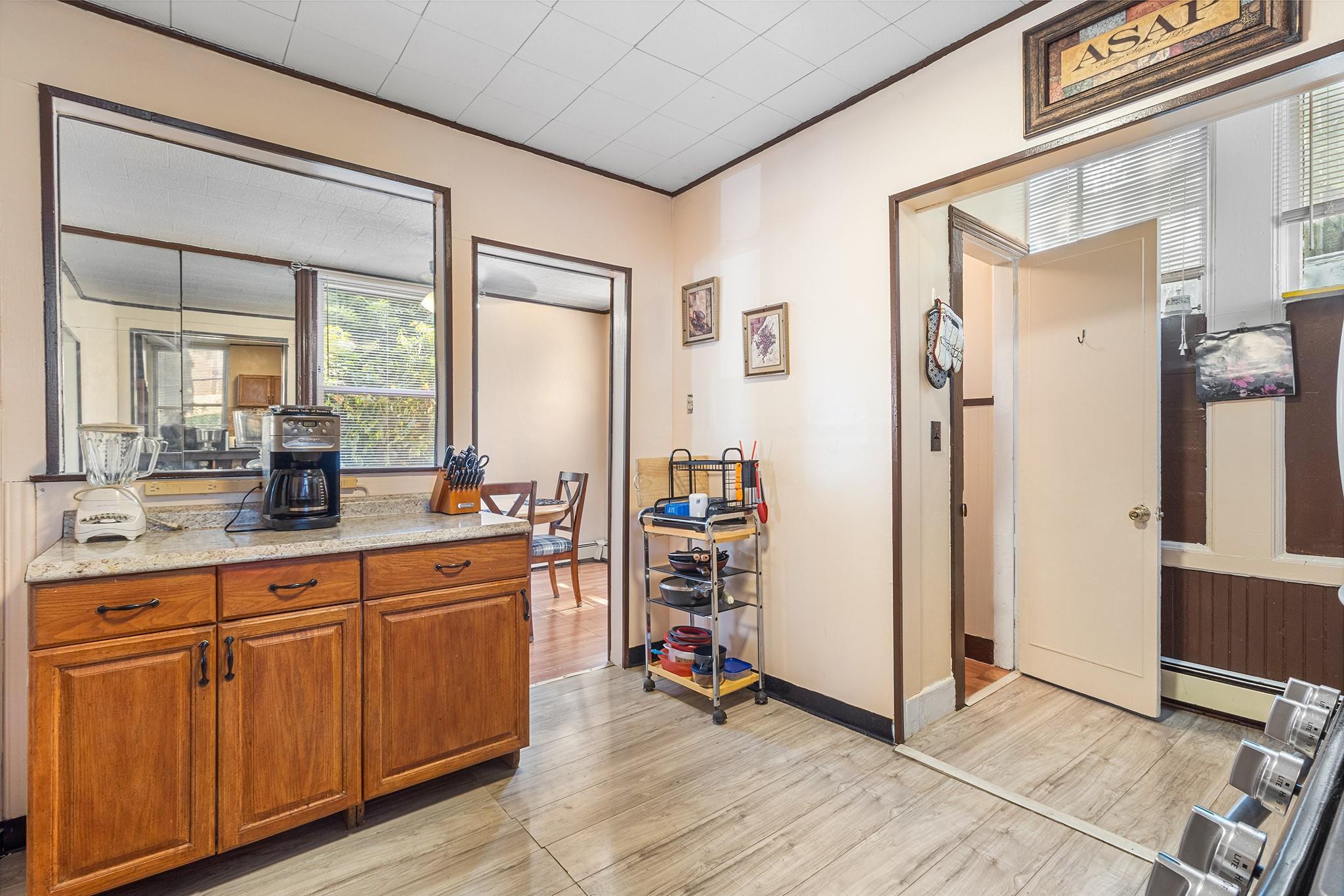 Property Photo:  264 Woodworth Avenue  NY 10701 