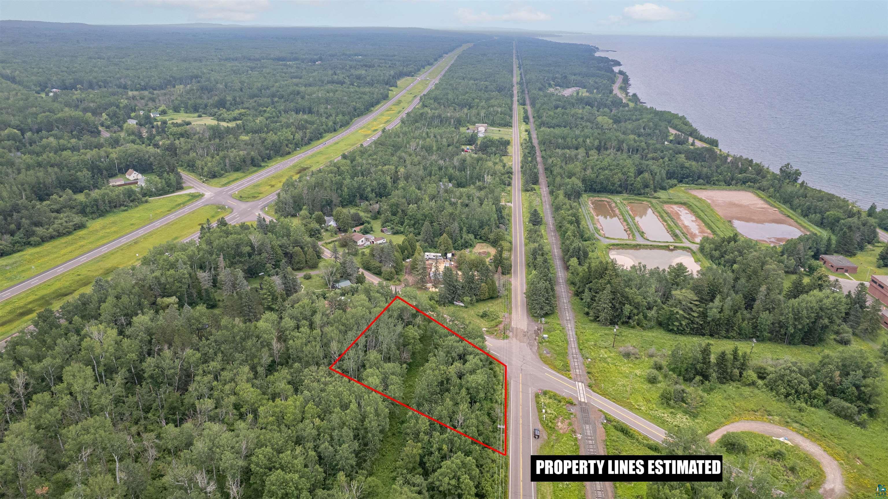 Property Photo:  Xxxx Lakewood Rd Xxxx E. Superior St  MN 55804 