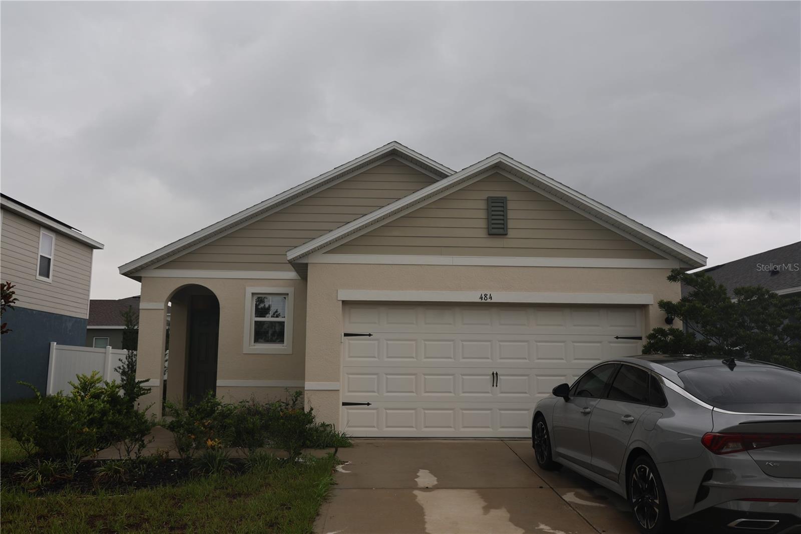 Property Photo: 484 Lily Lane FL 33837