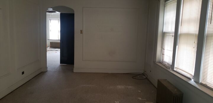 Property Photo: 8840 S Dante Avenue IL 60619