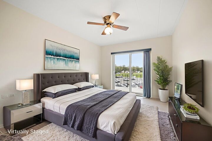 Property Photo: 5540 Walnut Avenue 15B IL 60515