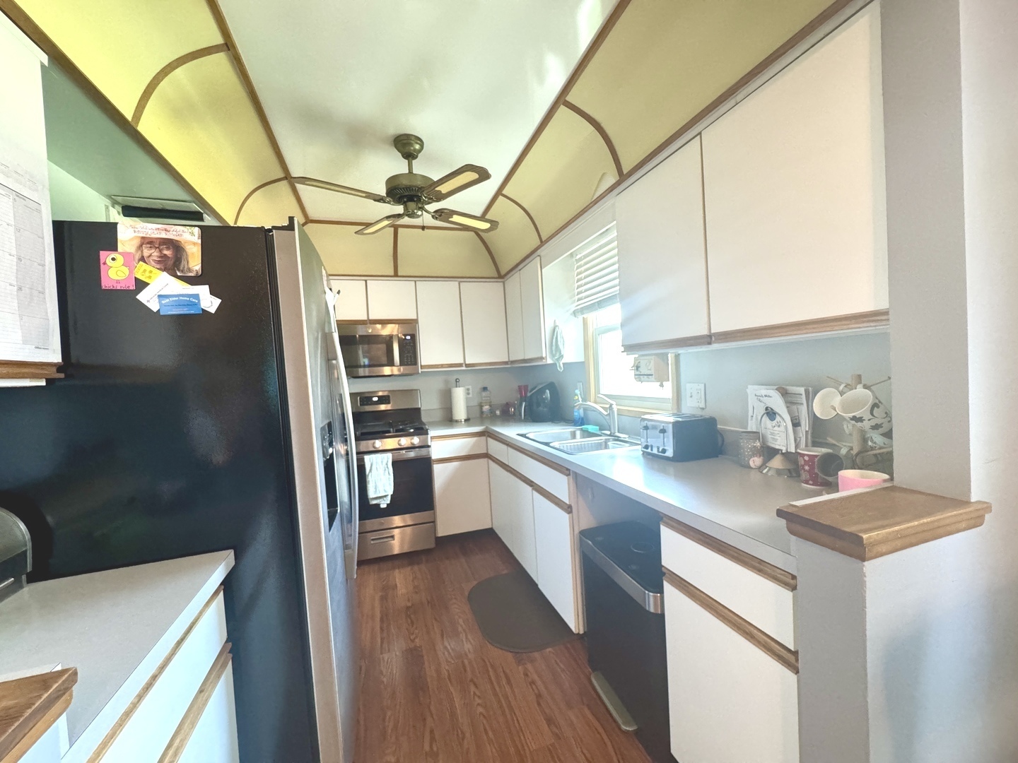 Property Photo: 2415 Goldenrod Court IL 60506